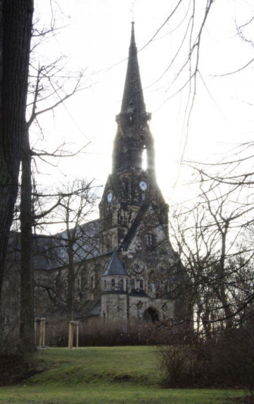 Lukaskirche aus Richtung Nordwest.
